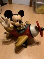 Beeld Mickey mouse in vliegtuig, Verzamelen, Ophalen, Mickey Mouse, Zo goed als nieuw