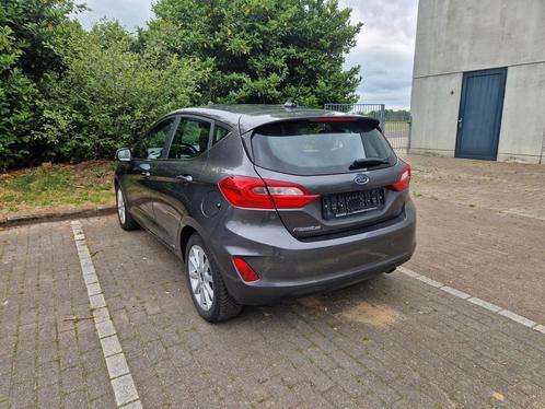 Ford Fiesta, Auto's, Ford, Particulier, Fiësta, Benzine, Euro 6, Stadsauto, 5 deurs, Handgeschakeld, Zilver of Grijs, Zwart, Stof