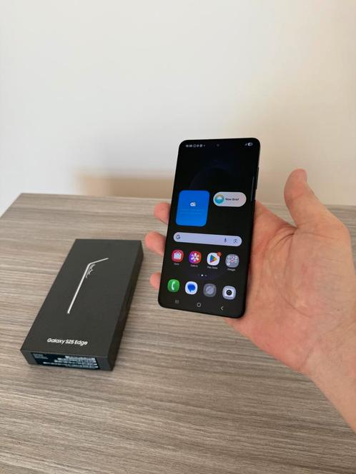 Samsung s25 edge etat NEUF 2 ans  GARANTIE, vends  ECHANGE, Telecommunicatie, Mobiele telefoons | Samsung, Ophalen of Verzenden