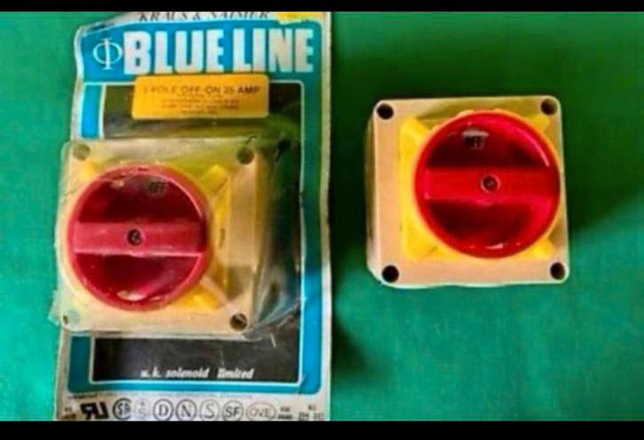 Kraus & Naimer 3-polige Draaischakelaar 35 Amp krachtstroom, Hobby en Vrije tijd, Elektronica-componenten, Nieuw, Ophalen of Verzenden