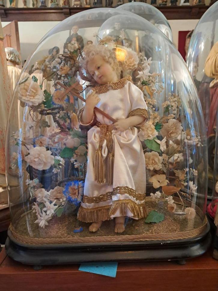 Antieke Circa 1840,s Handgemaakt Victoriaanse Madonna in Was, Antiquités & Art, Antiquités | Objets religieux, Enlèvement