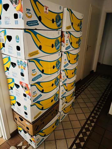 8 bananendozen - 5€ beschikbaar voor biedingen