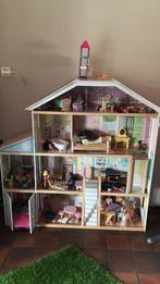 Groot poppenhuis met attributen en verlichting, Ophalen, Zo goed als nieuw, Poppenhuis