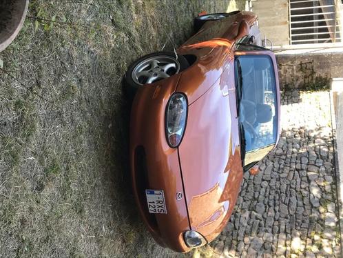 Mx-5 Mazda cabriolet brons metallic  6000€, Autos, Mazda, Particulier, MX-5, Vitres électriques, Peinture métallisée, Toit ouvrant