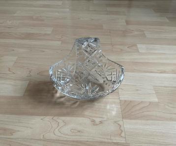 Panier en cristal  beschikbaar voor biedingen