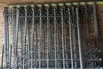 Grote metalen sierpoort + 2 kleine poortjes, Tuin en Terras, Ophalen, Met poort, Zo goed als nieuw, Sierhekwerk