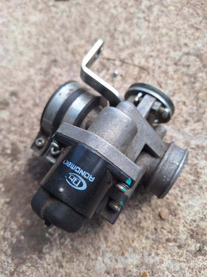 Boitier d'accélérateur 50cc pour scooter Neco 4 temps euro 5, Vélos & Vélomoteurs, Pièces de cyclomoteur | Général, Enlèvement ou Envoi