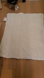 Couette neuve synthetique  120cm100cm, Ophalen of Verzenden, Zo goed als nieuw