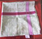 Nappe carrée multicolore 80cm sur 80cm, Enlèvement ou Envoi, Comme neuf