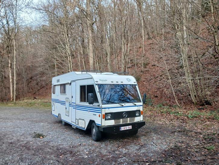 Camping-car de 1978 Mercedes-Benz, Caravans en Kamperen, Mobilhomes, tot en met 4, Integraal, Mercedes-Benz, Mercedes, Diesel