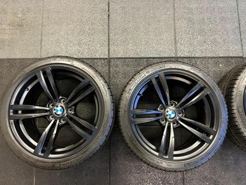 BMW Jantes 19" & Pneus hiver 2 3 4 & M2 M3 M4, Autos : Pièces & Accessoires, Pneus & Jantes, Pneu(s), Pneus hiver, 19 pouces, 265 mm