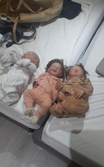 3 poupées Reborn - avec de nombreux accessoires, Enlèvement, Comme neuf, Autres types