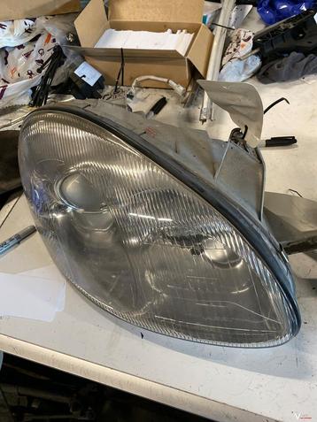 Daewoo leganza 2000 Koplamp Links of Rechts  beschikbaar voor biedingen