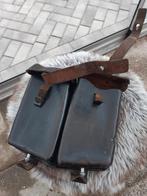 kogel tasje militair, Verzamelen, Ophalen of Verzenden, Landmacht, Overige typen