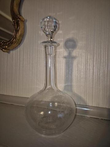 Baccarat kristallen karaf beschikbaar voor biedingen