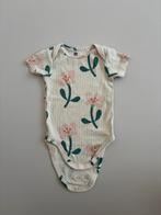 Body korte mouwen bloemen, Kinderen en Baby's, Babykleding | Maat 62, Ophalen, Gebruikt, Meisje, Hema