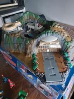 Een Thunderbirds Eiland van 1992 in de doos  popjes voertuig, Verzamelen, Speelgoed, Ophalen