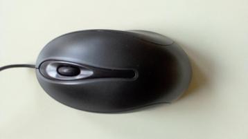 Computermuis nieuw (2 stuks beschikbaar) beschikbaar voor biedingen
