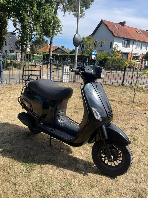 BTC RIVA 2019 A KLASSE, Fietsen en Brommers, Scooters | Piaggio, Ophalen
