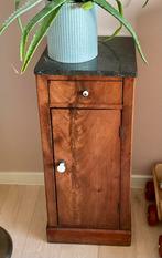 Kerselaar nachtkastje 33b/76 h/34diep, Ophalen, Zo goed als nieuw