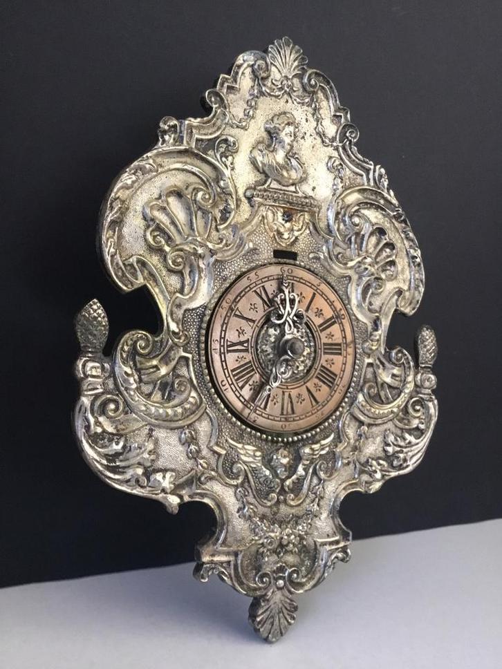 Mooi gedecoreerde wijzerplaat koperlegering, Antiek en Kunst, Antiek | Brons en Koper, Ophalen