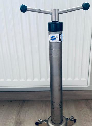 Park Tool CRP-2 Adjustable Crown Race Puller beschikbaar voor biedingen