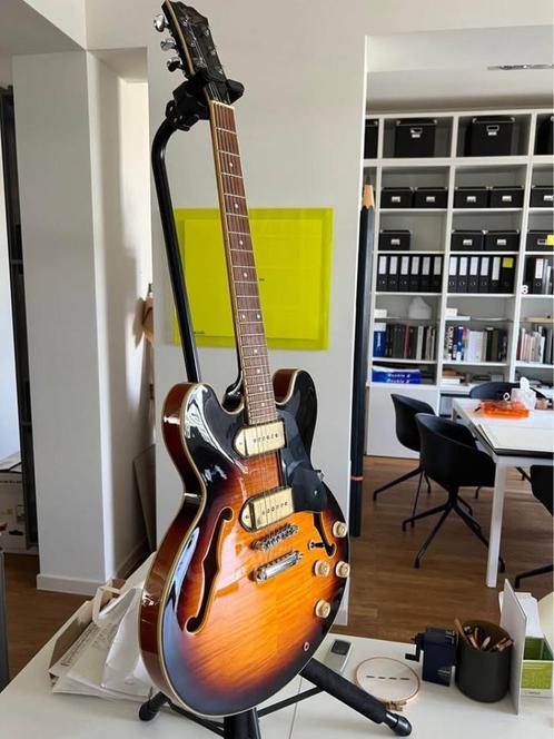 SH101 eagle ES 335, Muziek en Instrumenten, Snaarinstrumenten | Gitaren | Elektrisch, Gebruikt, Hollow body, Overige merken, Ophalen