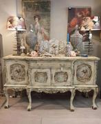Prachtig gerestyld Dressoir, Ophalen