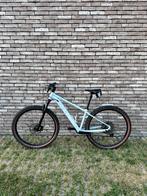 MTB Cube Acid frostwhite n black 2022 maat S, Fietsen en Brommers, 45 tot 49 cm, Ophalen, Zo goed als nieuw, Overige merken