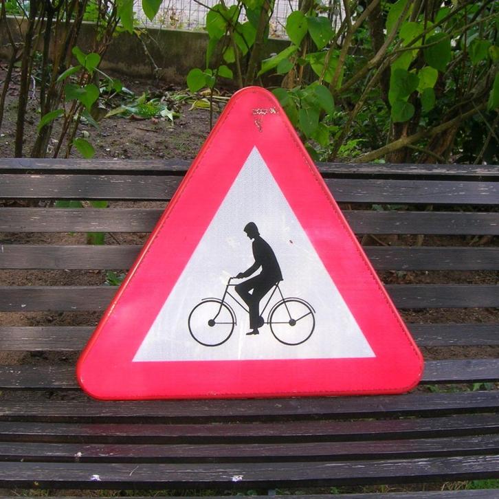Verkeersbord “ Oversteekplaats A25”, Verzamelen, Overige Verzamelen, Ophalen of Verzenden