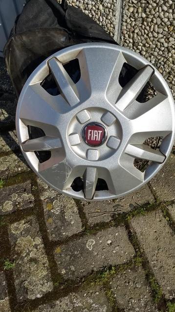 FIAT wieldop beschikbaar voor biedingen