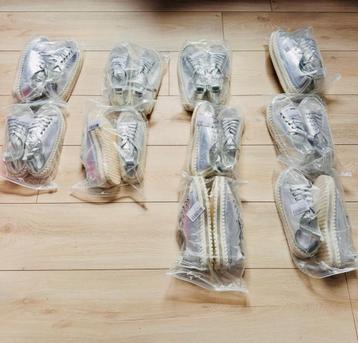 Lot de chaussures neuves  beschikbaar voor biedingen