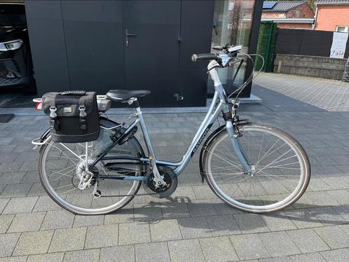 Elektrische damesfiets Batavus Mont Blanc Easy, Fietsen en Brommers, Elektrische fietsen, Gebruikt, Batavus, Ophalen