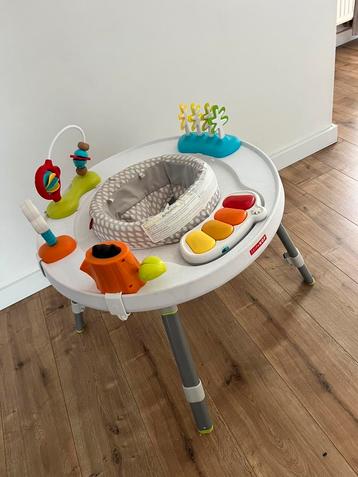 Skip Hop activity center beschikbaar voor biedingen
