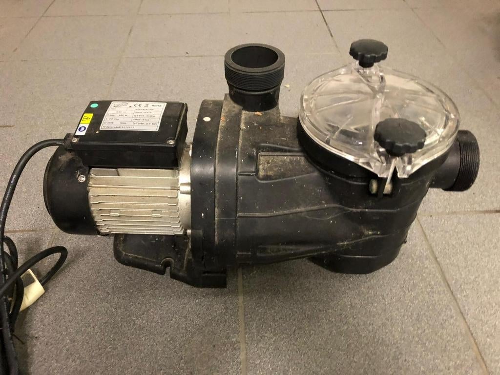 Pompe de piscine ou de bassin, Jardin & Terrasse, Pompes à eau, Comme neuf, Enlèvement