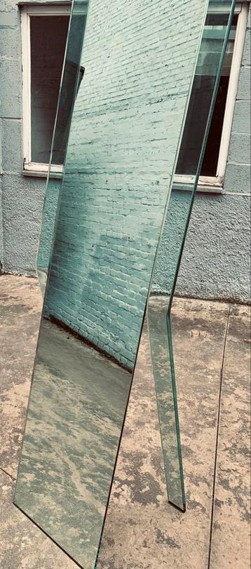 Miroir design vertical FIAM par Massimo Morozzi, Enlèvement, Comme neuf