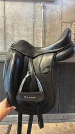 Acavallo dressuur zadel 17 inch, Dieren en Toebehoren, Ophalen, Gebruikt, Dressuur