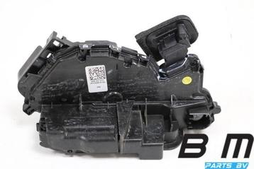 Portierslot links voor VW Tiguan 5NA 5NB837015 beschikbaar voor biedingen