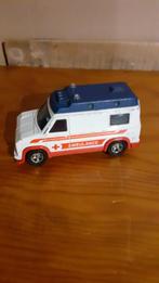 Majorette ambulance gebruikt maar in goede staat zie foto's, Hobby & Loisirs créatifs, Voitures miniatures | 1:50, Majorette, Comme neuf