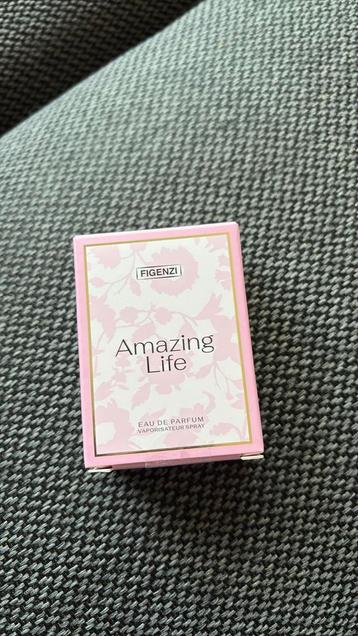 Parfum amazing life beschikbaar voor biedingen