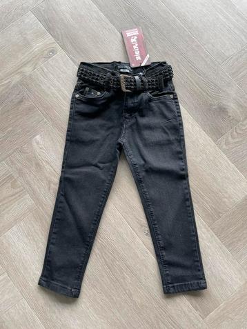 Jeans zwart/grijs met riempje maat 92-98-104