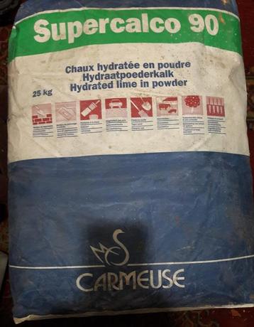 Supercalco gehydrateerde limoen 90 zak van 25 kg prijs: 15€/