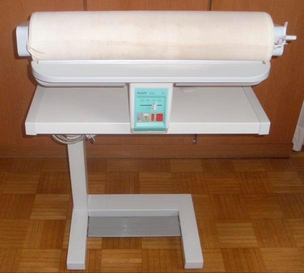 Pfaff strijkrol strijkmachine Mangel Met STOOMFUNCTIE, Elektronische apparatuur, Strijkijzers en Strijkplanken, Ophalen