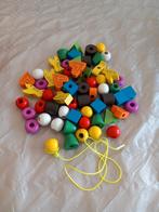 Grote houten rijgkralen met touwtje, zeer goede staat, Kinderen en Baby's, Ophalen of Verzenden, Zo goed als nieuw, Knutselen