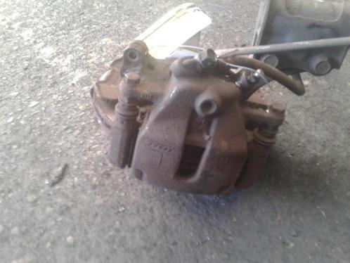 Remklauw (Tang) links-voor van een Suzuki Swift, Auto-onderdelen, Remmen en Aandrijving, Suzuki, Gebruikt, 3 maanden garantie