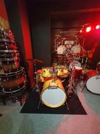 Yamaha Maple Custom: made in Japan. Natural lacquer., Muziek en Instrumenten, Drumstellen en Slagwerk, Ophalen of Verzenden, Zo goed als nieuw