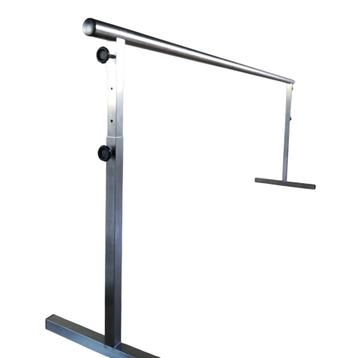 FREESTANDING ALUMINIUM BARRE beschikbaar voor biedingen