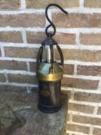 Oude authentieke koperen mijnlamp, Ophalen, Koper