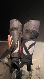 Protèges tibia et gourde OBO de gardien., Sport en Fitness, Hockey, Ophalen of Verzenden, Zo goed als nieuw