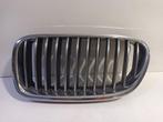 GRILLEROOSTER LINKS BMW 5 serie (F10) (51137200727), Gebruikt, Links, BMW